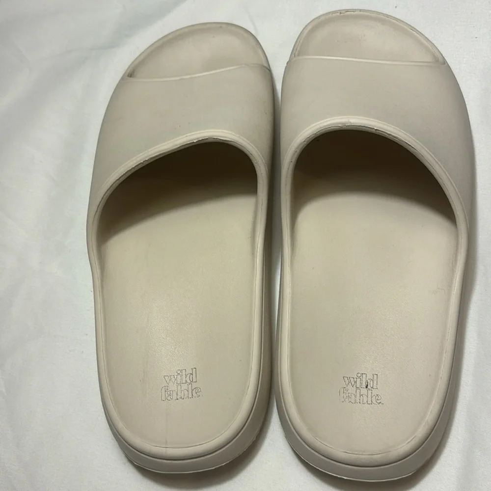 A New Day Cloud Slide Sandals, Cream/Ivory, Size 7 - Picture 2 of 7